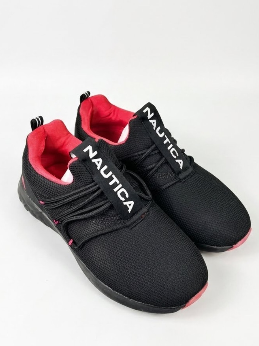 Nautica slip-on athletic sneakers black red athletic logo size 4 boys